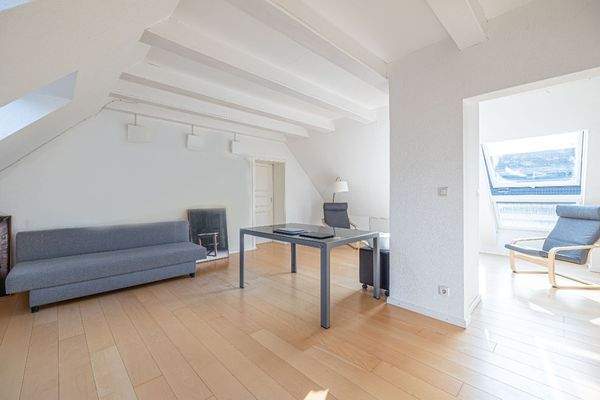 Dachgeschoss - Flur / Arbeitszimmer