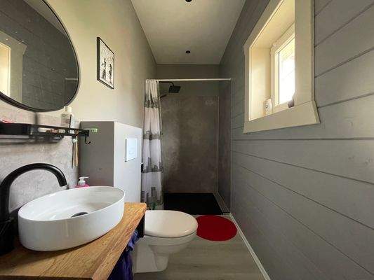 Gäste WC mit Dusche