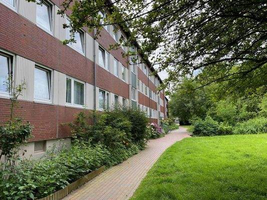 Charles-Ross-Ring 86-104