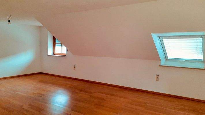 Elternschlafzimmer OG