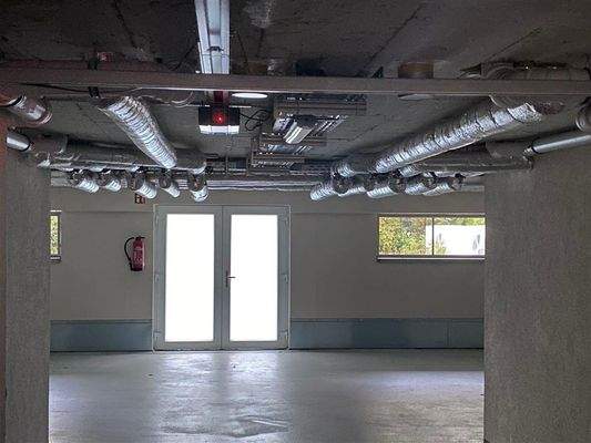 B3C79023-3535-48C4-8C40-2C5107FEC87A