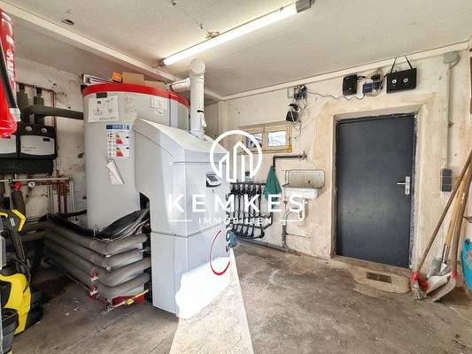 Schuppen mit Heizungsraum