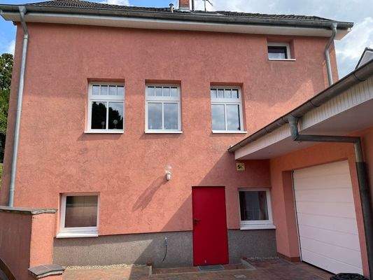 Hausansicht zur Gartenseite