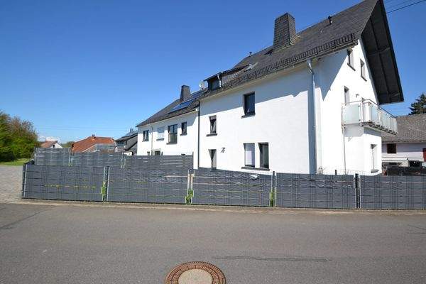 Sichtschutz von der Nebenstraße aus