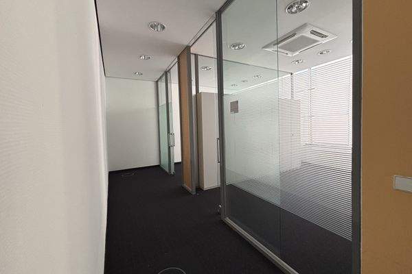 Büroräume der ehemaligen Bankfiliale