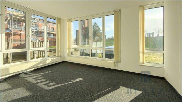 EG - Büro  ca. 17 m² 