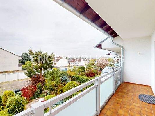 Neuwertiger Balkonbereich mit tollen Blick in die Umgebung