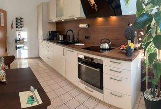 Küche kann in Absprache übernommen werden