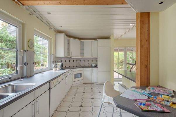 Blick von der Diele in Küche &amp; Esszimmer