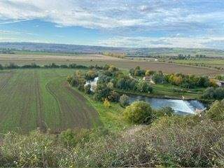 005b2cb7-005e-42a6-8d68-163b16e343a8