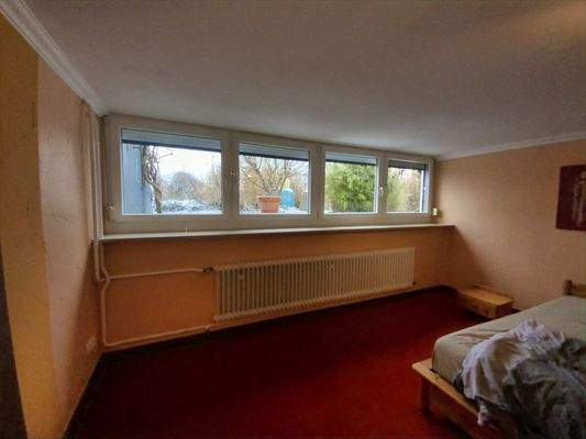 Schlafzimmer im Keller