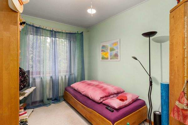 Gästezimmer (10,48m²) im Erdgeschoss.