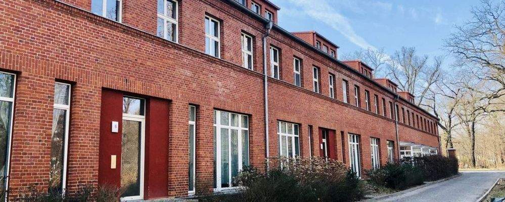 Fassade rückwärtig.jpeg