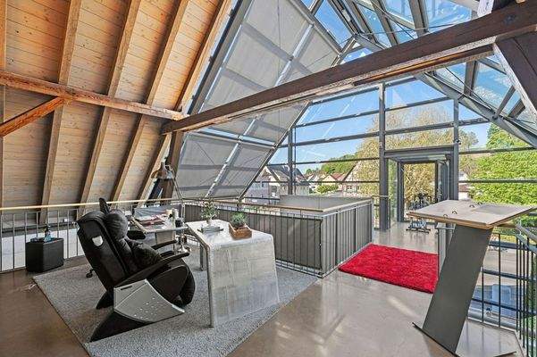 Arbeitsbereich Dachgeschoss