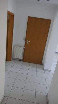 Blick von Abstellraum zu Ein-/Ausgang