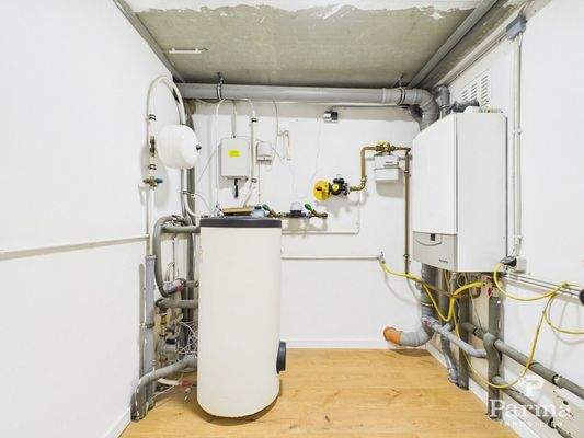 Hausanschlüsse und Heizung