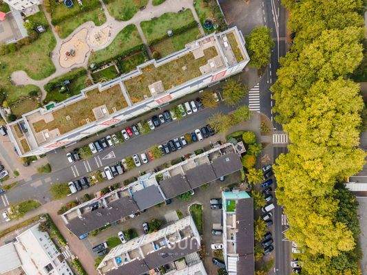 TOP LAGE MIT SUPER ANBINDUNGEN 