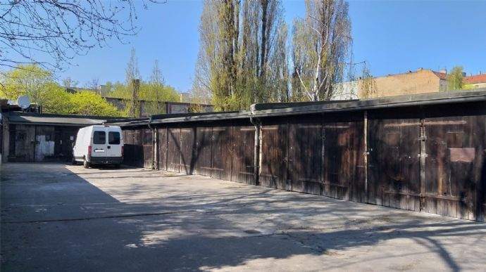 Garagen 2. Hinterhof