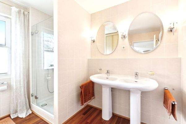 Duschbad Obergeschoss