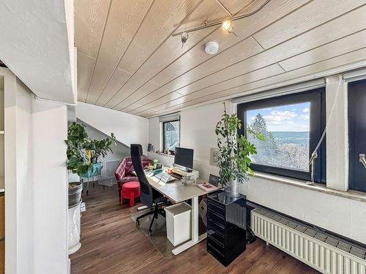 Büro 1 Dachgeschoss