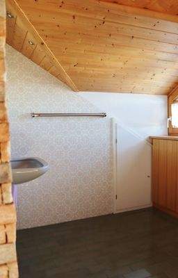 DG - Kind 3 mit Waschbecken