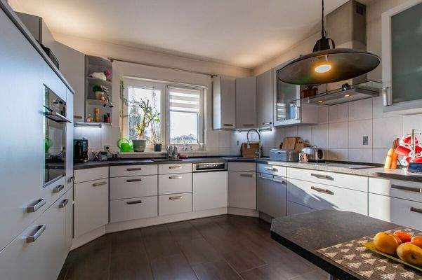 Einbauküche inklusive