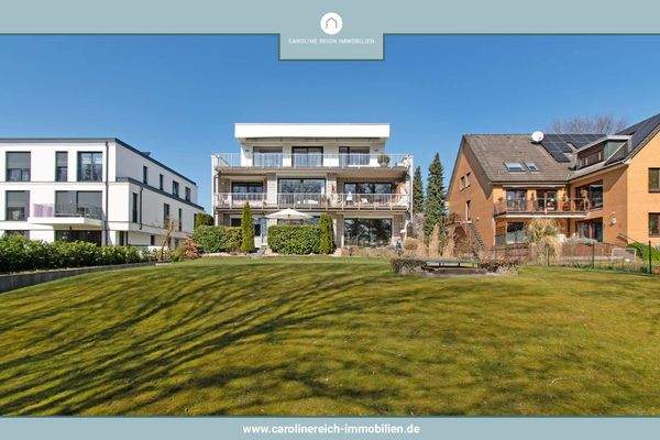 Von allen Seiten schön-rahmen.jpg