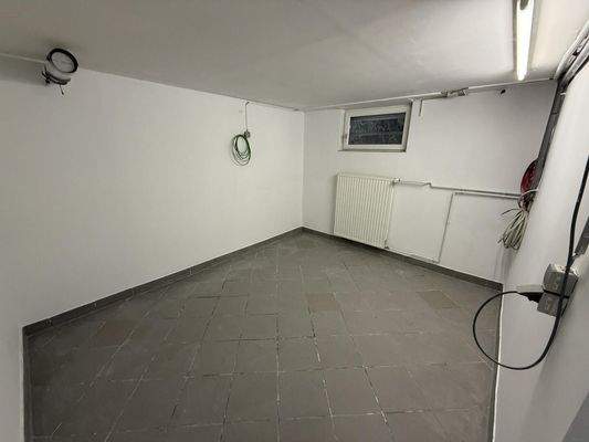 20251121_133803641_iOS