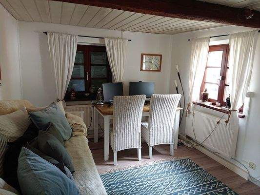 Arbeits- oder Schlafzimmer, EG