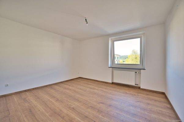 Top 2 OG 1 SchlafzimmerDSC_8177