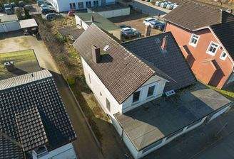 Baugrundstück mit vorliegender Baugenehmigung