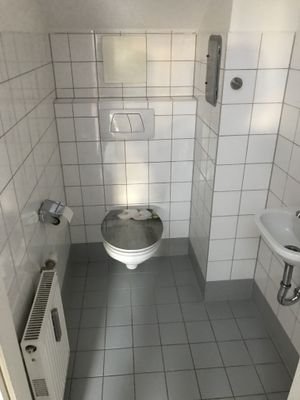 WC.JPG