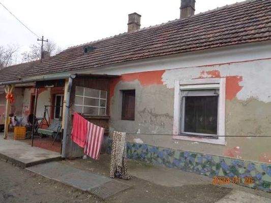 Aussen Haus nicht schön-muss renoviert werden