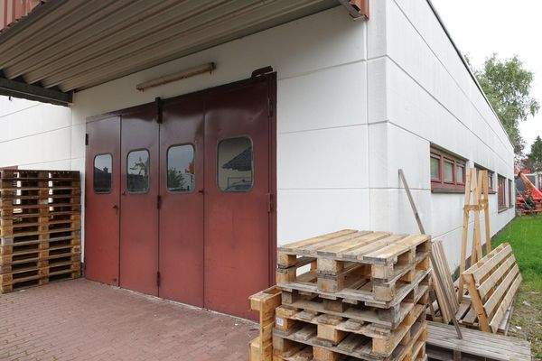 Produktionsgebäude Falttor