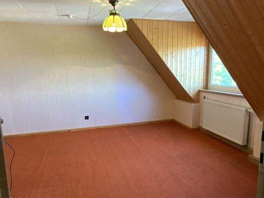 Zimmer 2 im Dachgeschoss