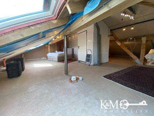 Nutzfläche über Garage
