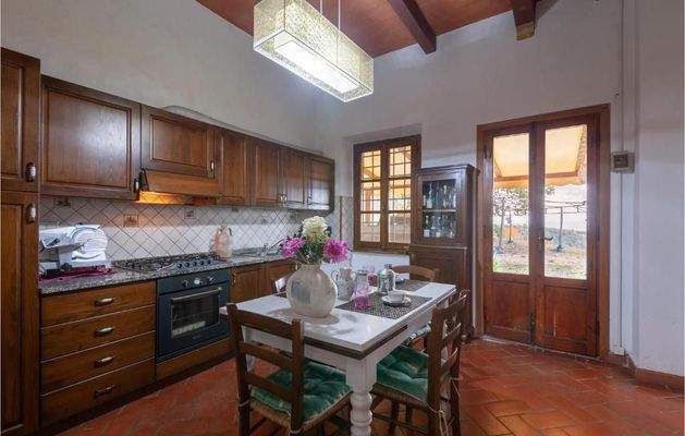 PHOTO-2024-03-26-18-37-40 3.jpg