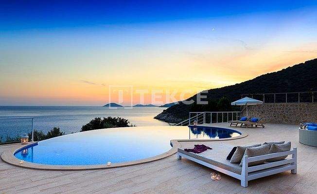 Private Beach Villa with Uninterrupted Sea Views in Kaş Kalkan