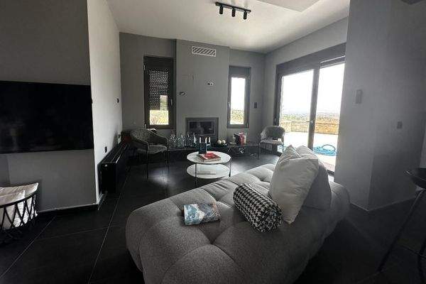 Kreta, Kolymvari: Moderne Luxusvilla mit atemberaubender Aussicht und privatem Pool zum Verkauf