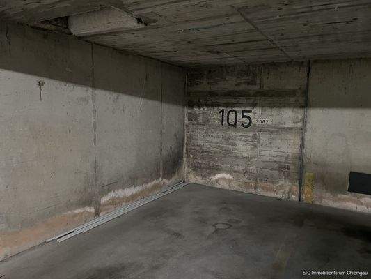 Tiefgaragen-Stellplatz