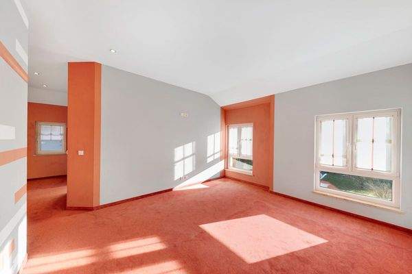 Schlafzimmer mit Ankleide