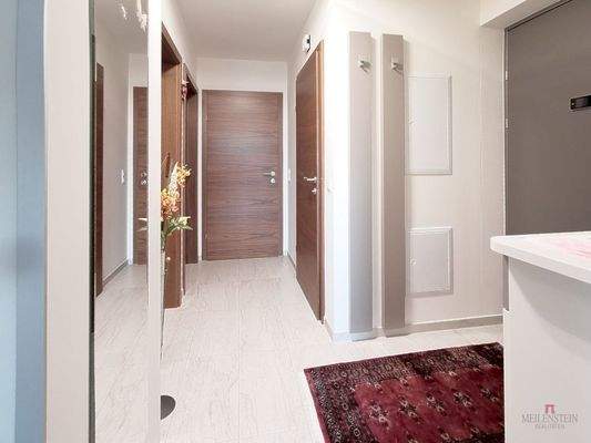 1d063761-729a-4154-b9f1-4abbbdc39213_original