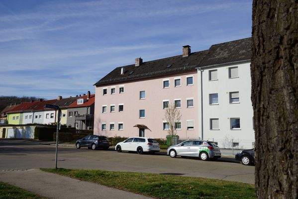 Ansprechende Außenanlage mit ordentlichem Gesamtbild