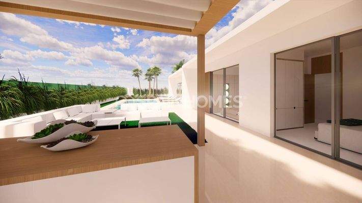 Spacious Detached Houses with Pool in Pinar de Campoverde