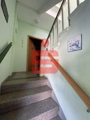 Treppenaufgang zum EG
