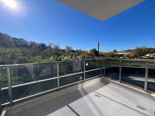 Elegant Properties 210 M from the Sea in Alanya