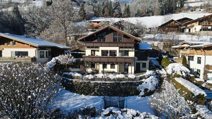 dji_fly_20251123_143818_555_1764261193008_photo.jp