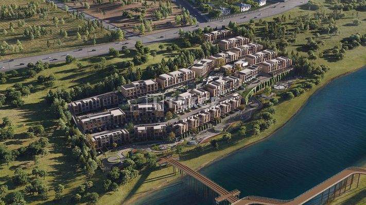 3-Storey Villas with Gardens in a Gated Complex in Başakşehir