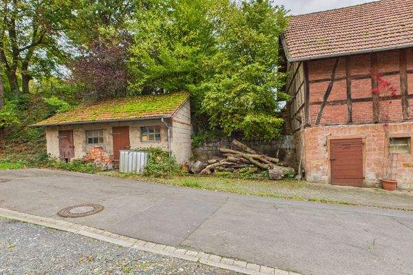 Nebengebäude / Schuppen