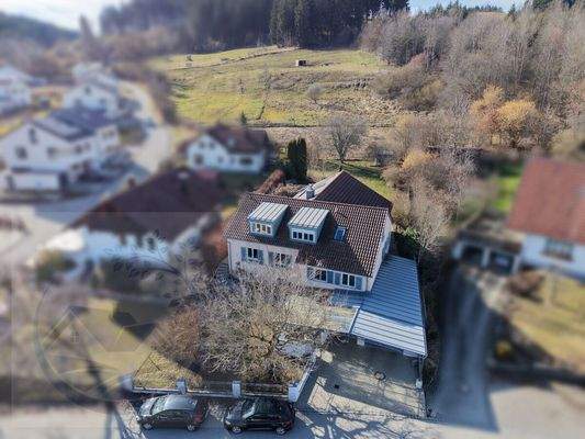 Überblick:     Am Vogelherd 1 in 87600 Oberbeuren